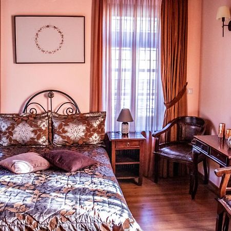 Archontiko Geki 1876 Hotel Papigko Eksteriør billede