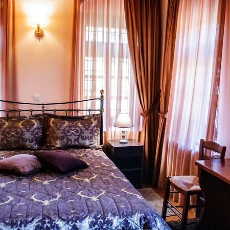 Archontiko Geki 1876 Hotel Papigko Eksteriør billede