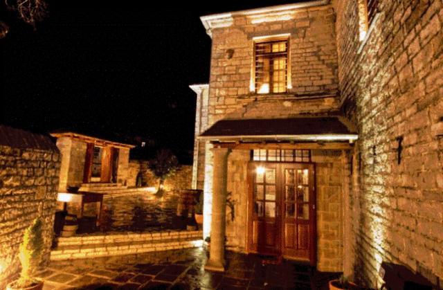 Archontiko Geki 1876 Hotel Papigko Eksteriør billede